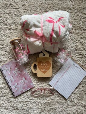 Bow Gift Set